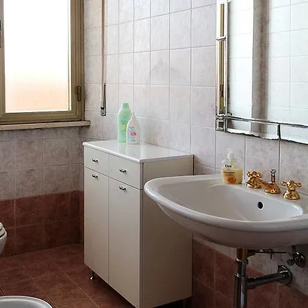 Guesthouse Stazione Pisa Centro Exterior photo
