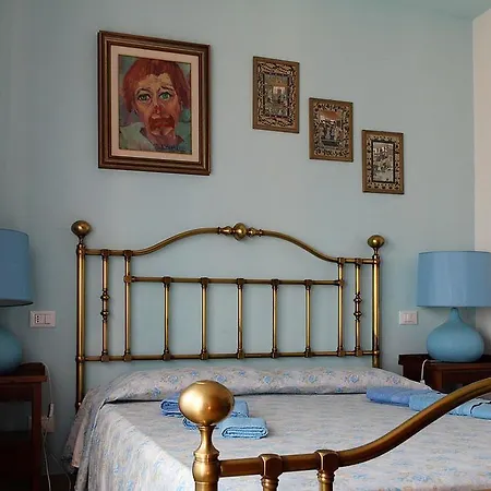 Guesthouse Stazione Pisa Centro Exterior photo
